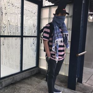 Meet your Posher, Elijah